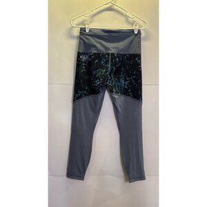Lululemon‎ Blue Floral Mesh Leggings (size 6)